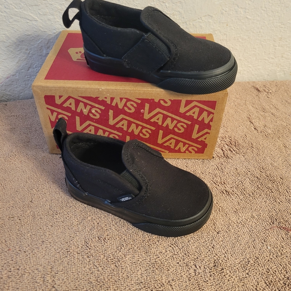 Vans Kids Slip-On Shoes Black/Black Infant/Toddler 4.5 NWT